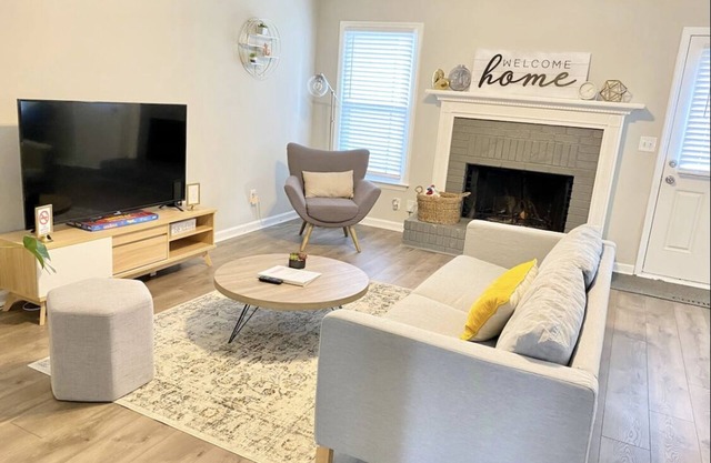 💥NEW⚡️Cozy Modern Trendy Home of Buford 3 mins from Mall of GA🌟
