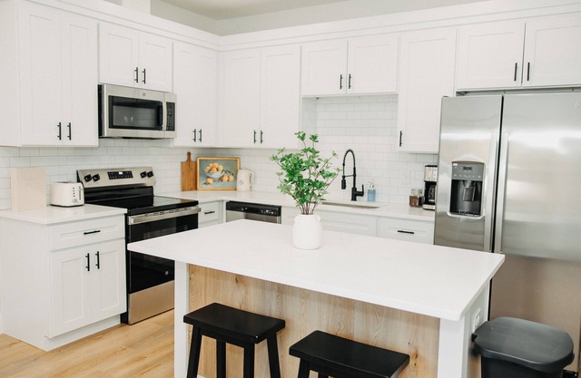 NEW Cozy Pair Townhome unit 2 in Spartanburg