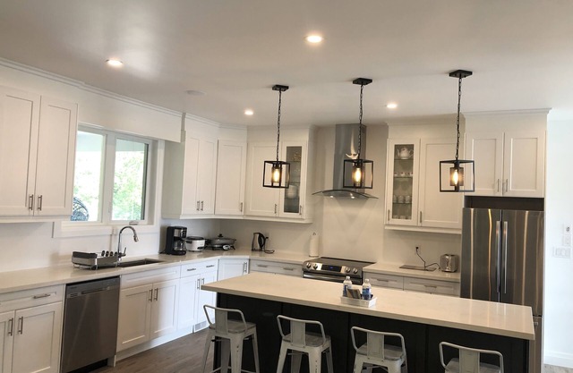 New custom built close to beaches on Lake Huron