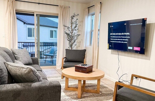 New cute 3-bedroom townhouse near park and events. Townhouse #2