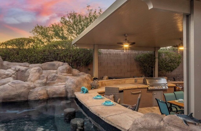 New! Desert Oasis - Rare Resort-Style Escape in Anthem Country Club – Heated Pool, Spa, Putting Green + More!