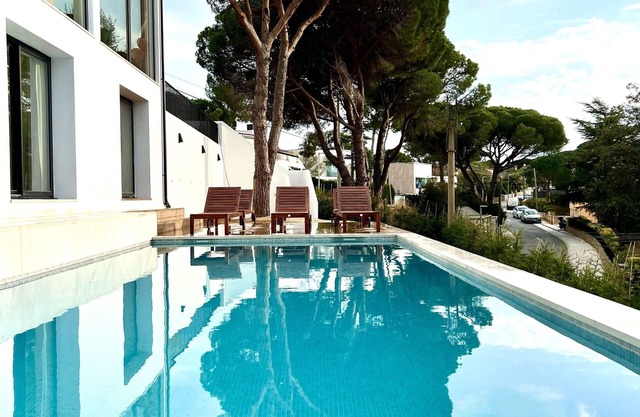 New Elegant 8 King Bedrooms Villa Panoramic Views