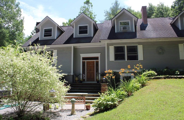 New England Family Home with Hot Tub and Pool