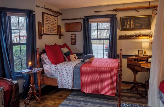 New England Hospitality at the Carriage House Mystic Vacation Rentals LLC