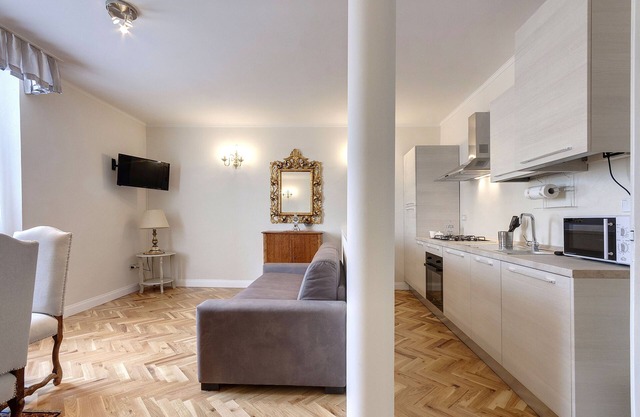 Neuer Eintrag F Boutique Apartment II -Denises Luxus-Apartment im Herzen von F