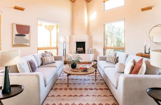 NEW! Exquisite 2BR Casita | Hacienda by Here