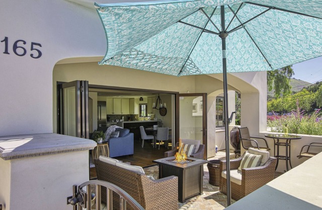 New Exquisite Sea la Vie condo in Avila Beach