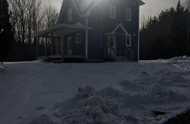 New! Fabulous Farmhouse