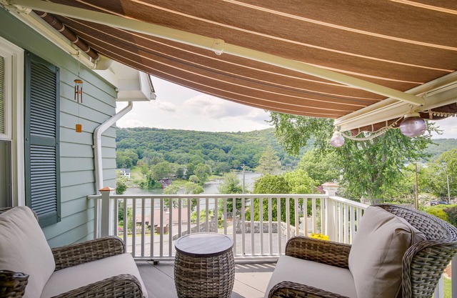 New Fairfield Vacation Rental w/ Lake Views!