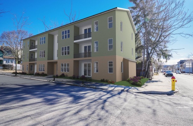 New furnished 1-BR apt w/patio, 8 mins to UPMC Altoona, 10 mins to PSU Altoona
