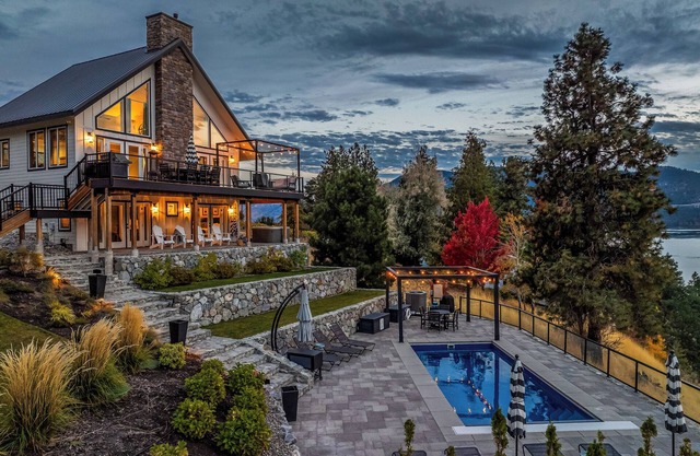 NEW! Gorgeous lake home w/ private pool, hot tub, lake access with dock & views!