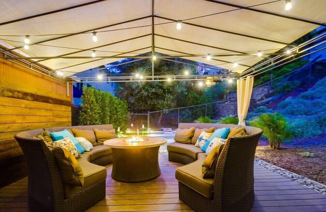 NEW! Great Escape 2 w/ Views, Hot Tub, Games, Safari Tent, Golf