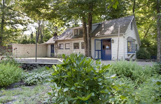 NEU! Herb Cottage: Historisches Künstlerhaus, Holzofen, Spaziergang in die Stadt!