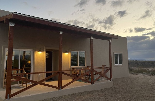 New Home - 1 acre w/views & Privacy - New Discounts