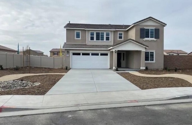NEW HOME Mountain View’s by LA & San Diego in tranquil San Jacinto w/ Wi-Fi, AC