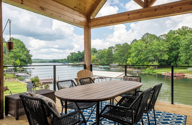 New Home - Thunderbird Lakefront - Covered Deck