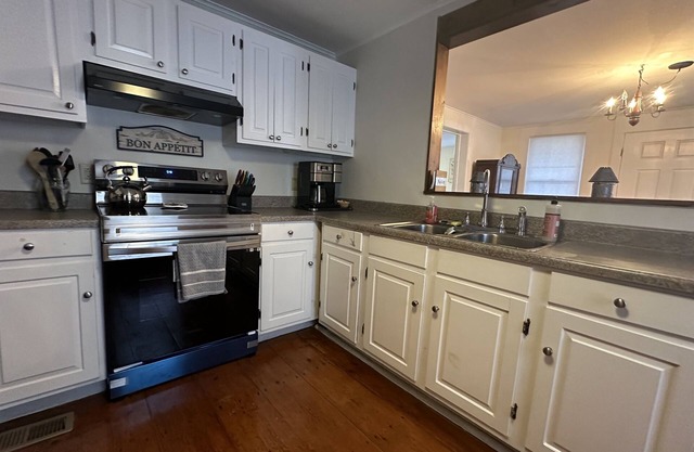 *NEW*Hops House-Sleeps10-8Mi.toCDP&15Mi.toASV