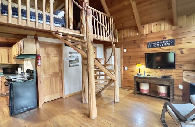 New Hot Tub & Trailer Parking @ Cliff Eagle