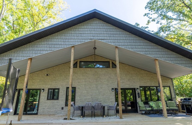 NEW! House by the Lake with private swimming dock
