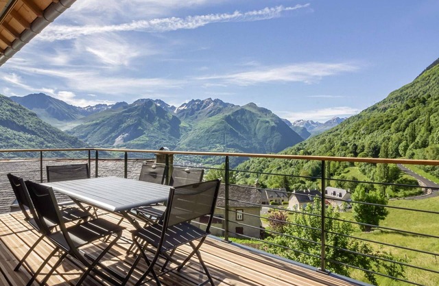 Neues Haus in Grust für 12 Personen, 4 Schlafzimmer, WIFI, Parkplatz, Bettwäsche und Reinigung inkl.