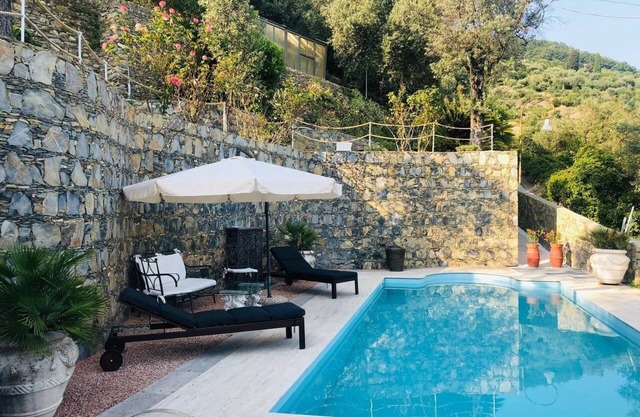 NEU !! Haus mit privatem Pool, Meerblick und Garten