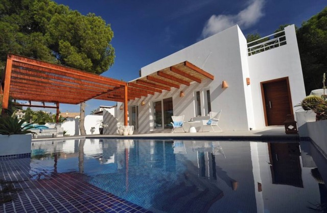 New Ibiza-Villa in Moraira El Portet, Meerblick, Dachterrasse von 150m2