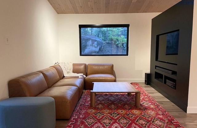New! Japandi chalet surrounded by forest and outdoors
