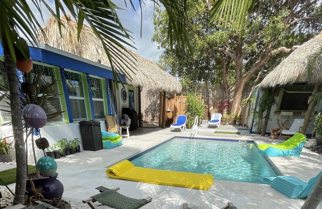 NEW! ~ K2escape ~ One of a kind tropical piece of paradise!