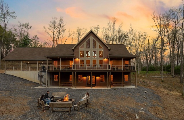 NEW - Knotty Pine - Raystown Lake