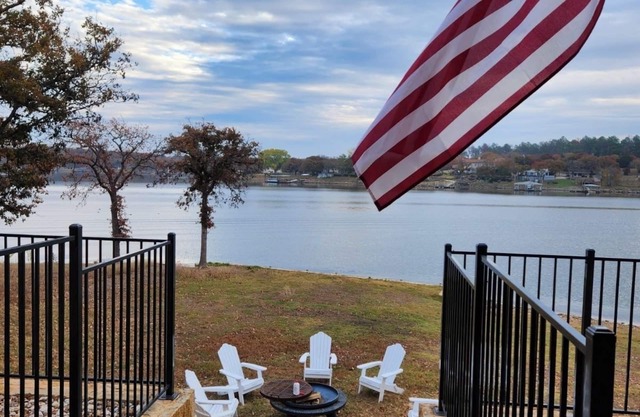New Lake front 3-bedroom house on Amon Carter Lake in Bowie
