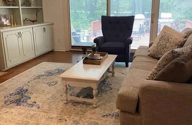 NEW! Large Family Home; Prime Location