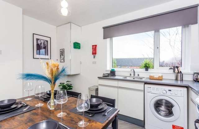 New Large 2 Bed entire apartment Near Newcastle upon Tyne