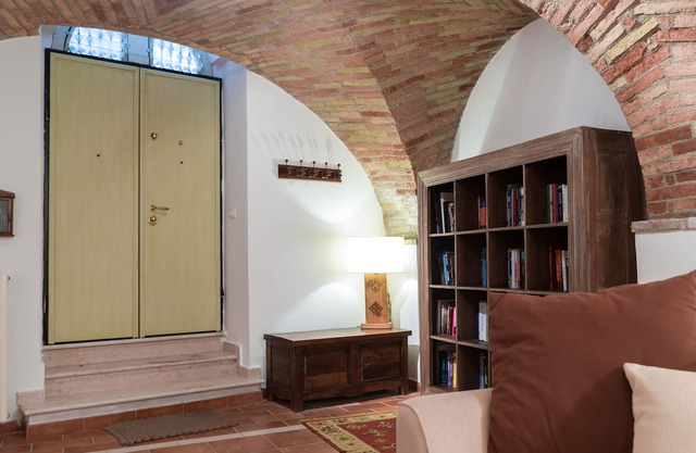 ★ NEUE LISTE Gemütliches & charmantes historisches Zentrum 2BR