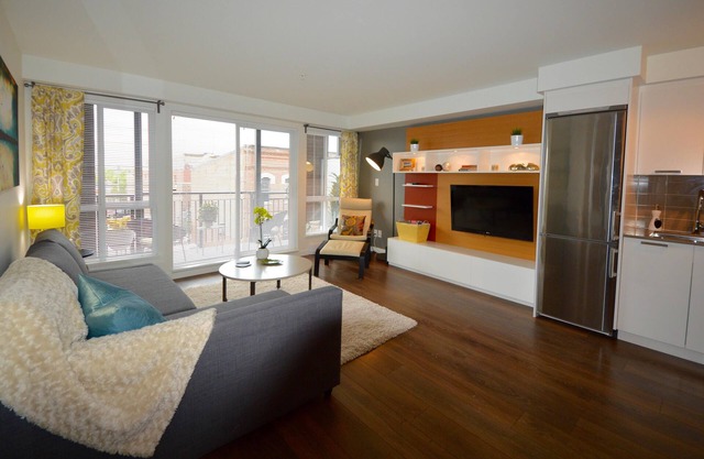 New listing in Union building Victoria