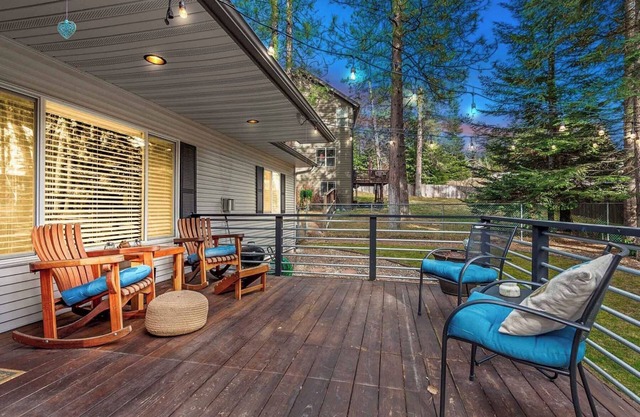 New Listing! 5 Minutes to Marina | Private Deck | 8 Miles to Downtown CDA