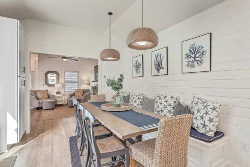 New Listing! Pelican Bay 14 -Luxury Home at Beach!
