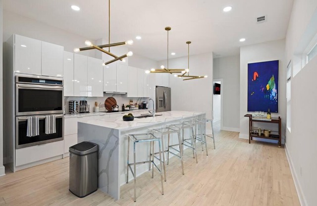 New Luxury 3 story Townhome in Trinity Groves