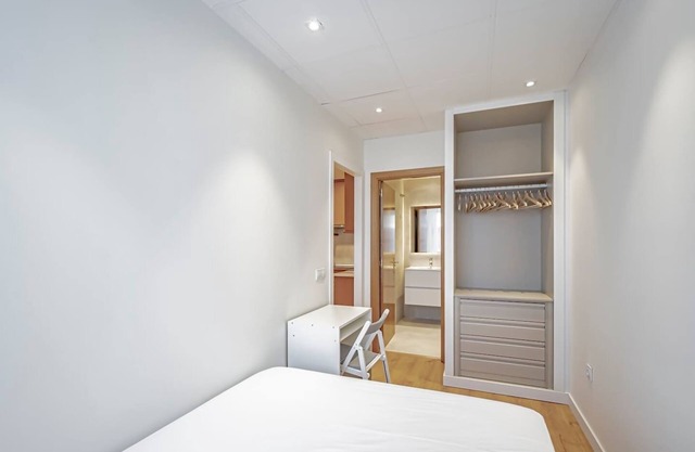 New Luxury Apartment Madrid Airport 111