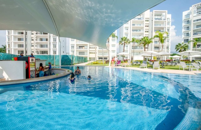 New luxury Apt. I Golf course l Paraíso Country