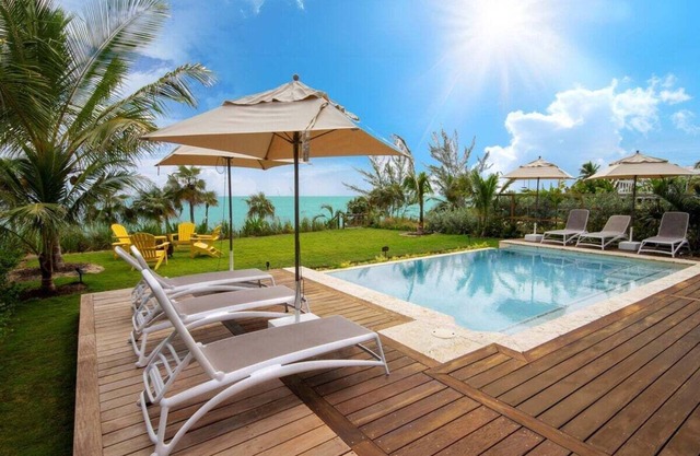 New Luxury Beachfront Villa w/Private Htd Pool
