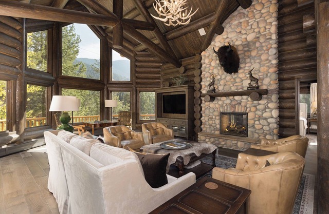New! Luxury Gallatin Riverview Lodge near Big Sky, sleeps 12