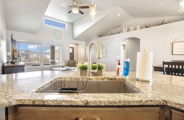 ✨ NEW Luxury home NE TF near St. Luke's