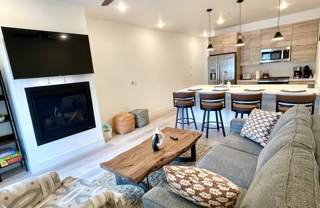 New! Luxury Riverfront Retreat with Mountain Views