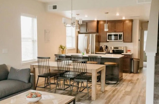 New McCall Townhome 3 bedroom 3 bathroom