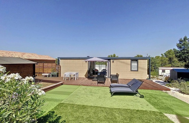 New mobile-home rental in Rocbaron (83136) Comfort, natureand relaxation