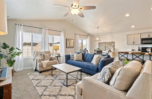 New Model like home in Meridian with 3 bedrooms