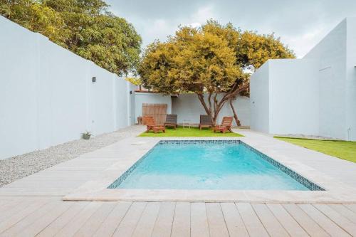 New Modern 3br Private Pool, 6min Form The Beach