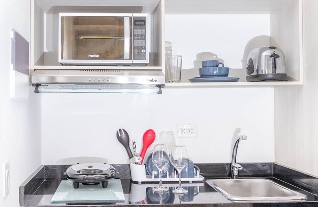 NEW, MODERN AND VERY LIGHTED 7Q