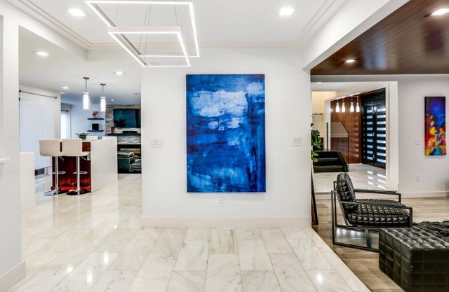 NEU Modernes Inselhaus mit Waterfront!