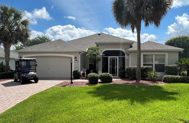 NEW!! Modern vacation home in The Villages available now! Come relax and enjoy!